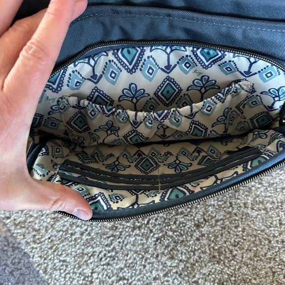 Lug shimmy LE crossbody in indigo ultra X - Picture 6 of 6